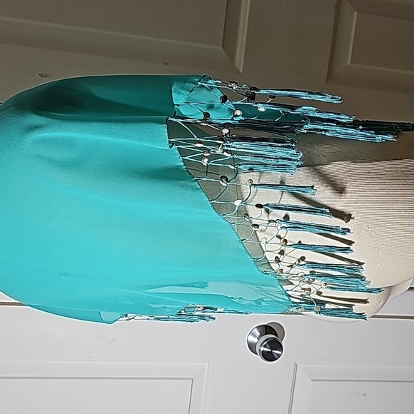 Shawl wrap, greenish blue, with lovely fringe with shells 🐚 - Picture 3 of 7